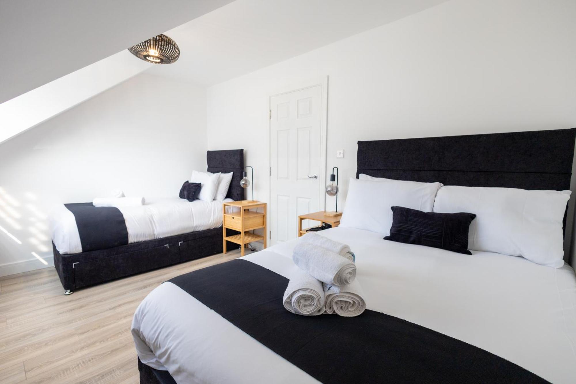 Апартаменты Contemporary 3Br Flat In Watford Уотфорд Экстерьер фото