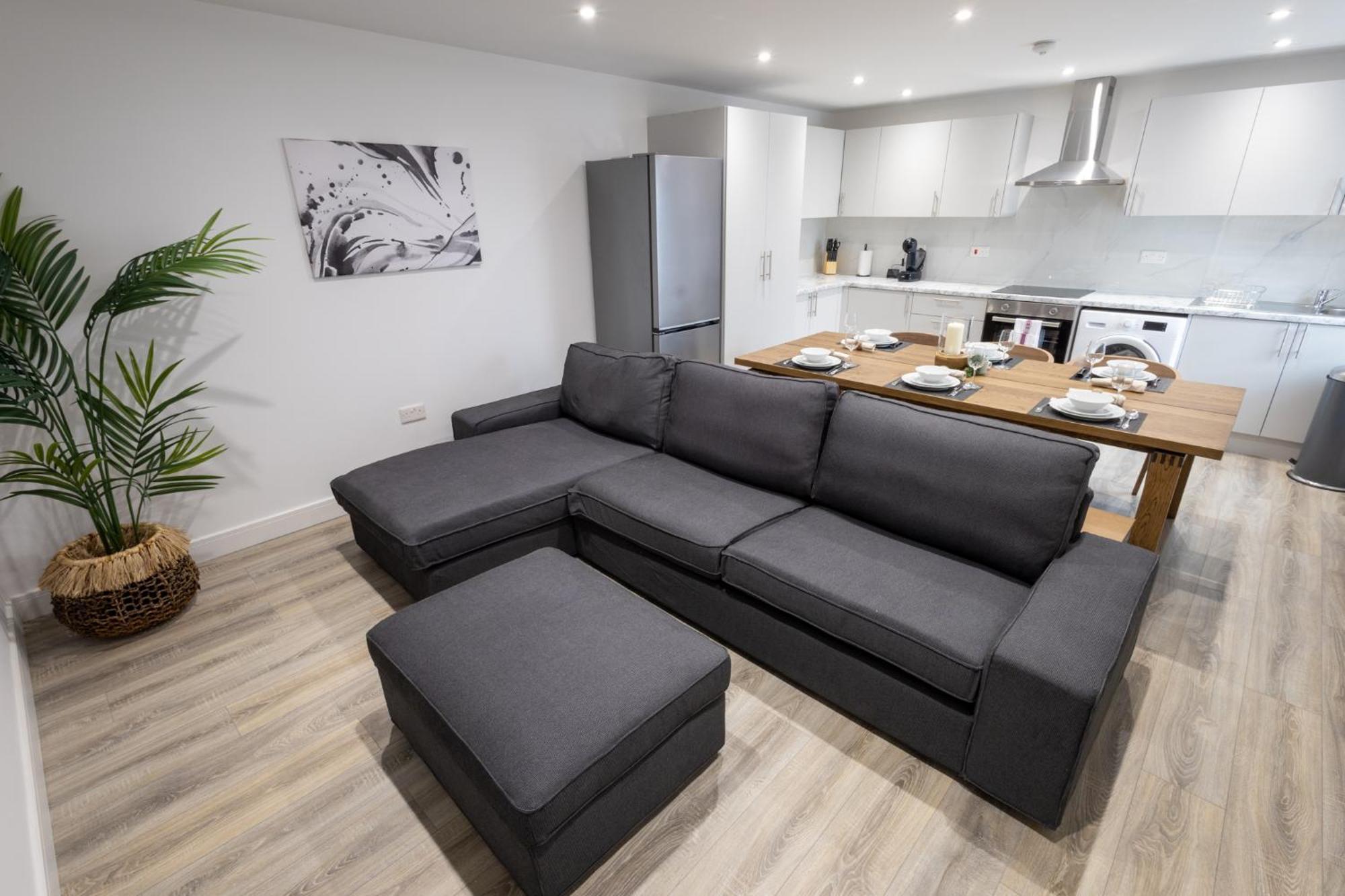 Апартаменты Contemporary 3Br Flat In Watford Уотфорд Экстерьер фото